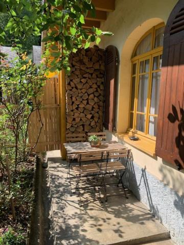 Charmant Appartement Sur Cour, Le Cerisier Bagnères-de-Bigorre Exteriör bild